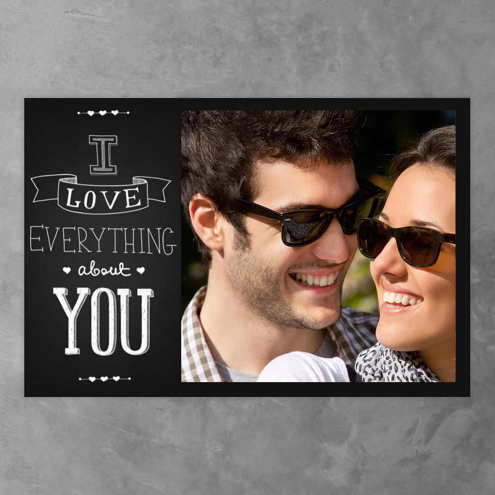 Foto con Frase Love Everything